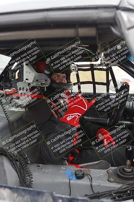 media/Jun-01-2025-CalClub SCCA (Sun) [[eae223c5dd]]/Around pit/